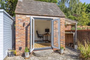 Photo 33- click for photo gallery